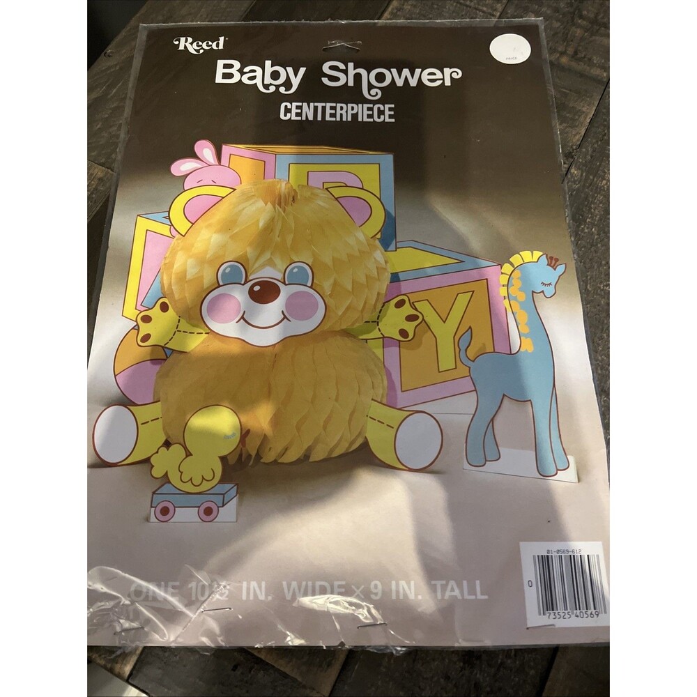 Vintage Baby Shower ︱Centerpiece︱Reed︱Bear︱Giraffe︱10 1/2 Wide 9 In Tall